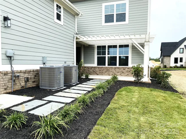 $1,274,000 | 19048 Newburg Hl Road, Unit 27, Davidson, NC 28036