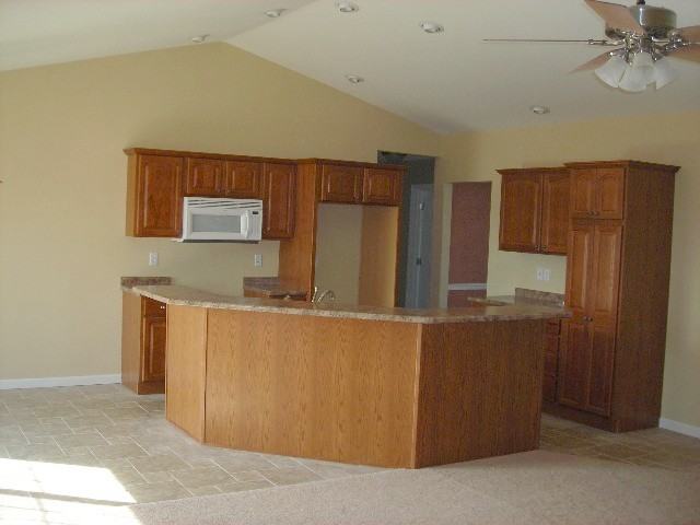 206 West Bittersweet Road Washington, IL 61571 - Photo 3 of 9 Gallery Image 3