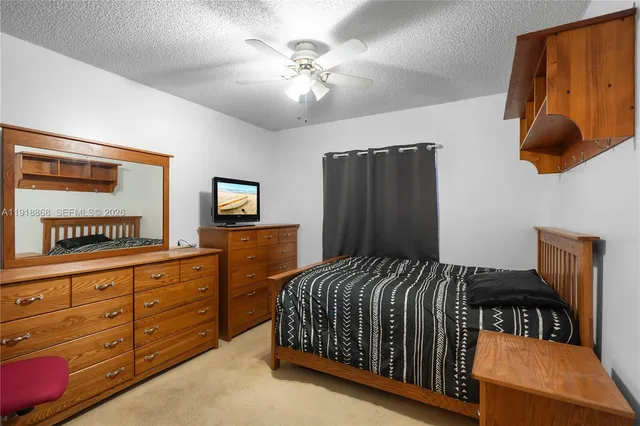 $700,000 | 4201 Southwest 78th Drive, Davie, FL 33328