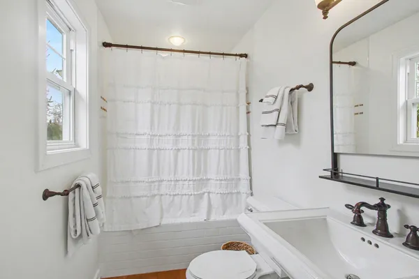 $799,900 | 3048 Park Drive, Douglas, MI 49406