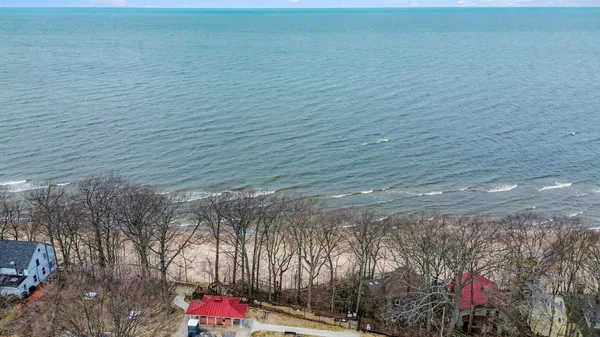 $799,900 | 3048 Park Drive, Douglas, MI 49406