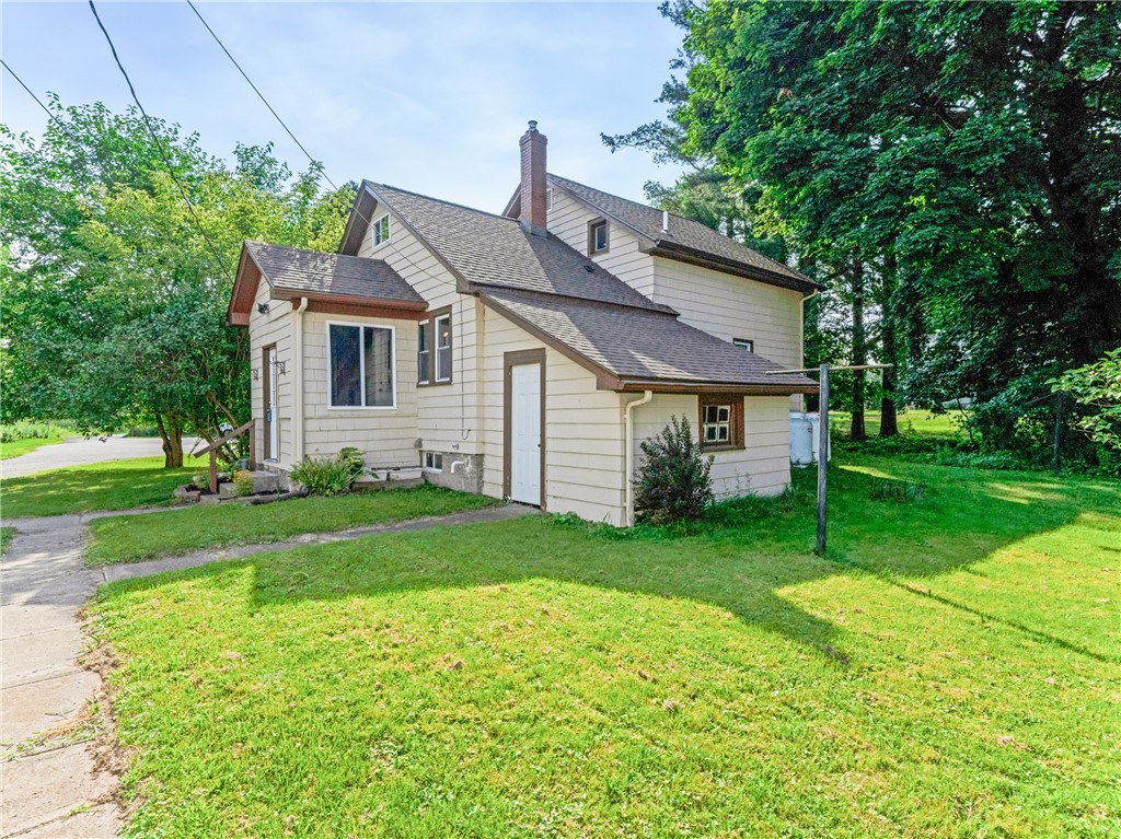 107 Golden Road Chili, NY 14624 - Photo 2 of 24