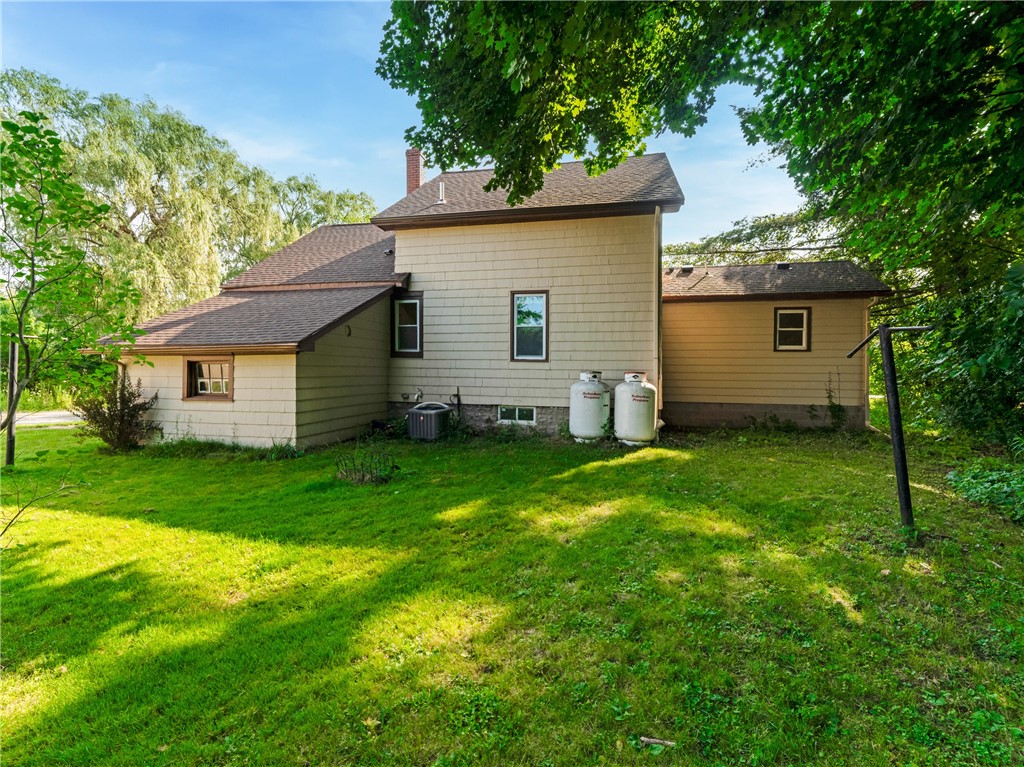 107 Golden Road Chili, NY 14624 - Photo 22 of 24