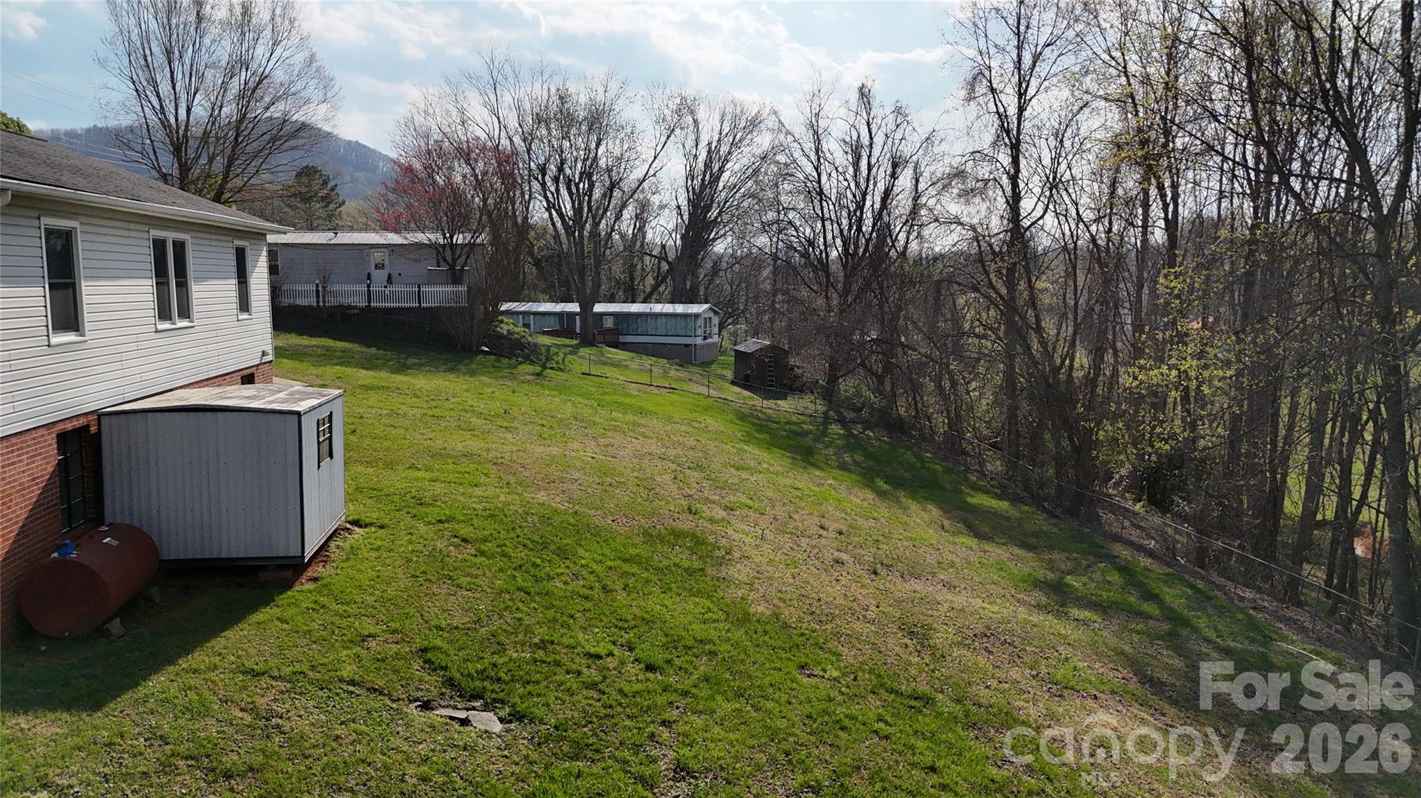 309 Morehead Road Marion, NC 28752 - Photo 9 of 40