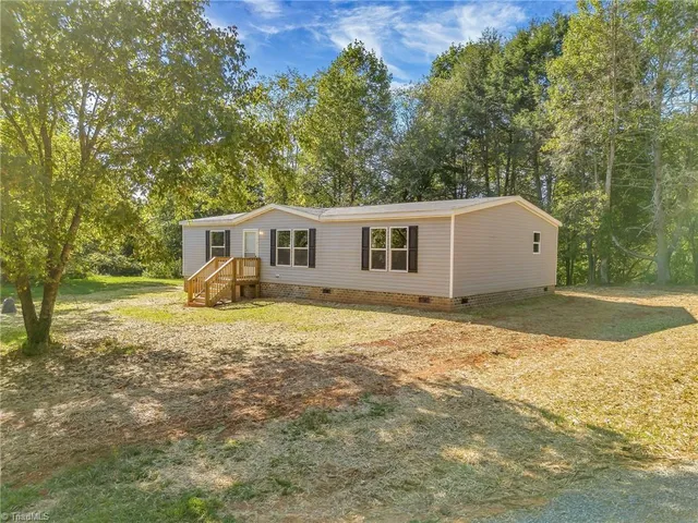$249,000 | 324 Center Lane, Thurmond, NC 28683