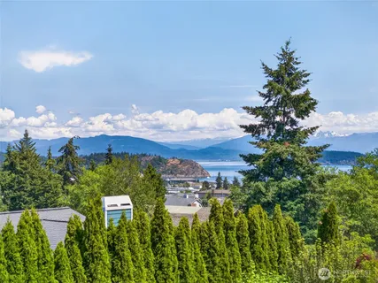 $1,250,000 | 1908 29th Place, Anacortes, WA 98221