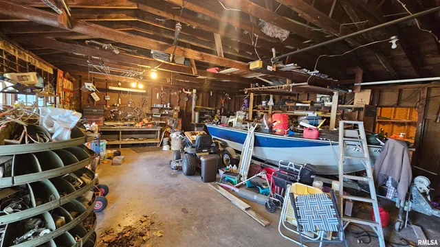 $77,000 | 1080 North Fayette Street, Jacksonville, IL 62650