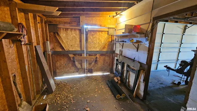 $77,000 | 1080 North Fayette Street, Jacksonville, IL 62650