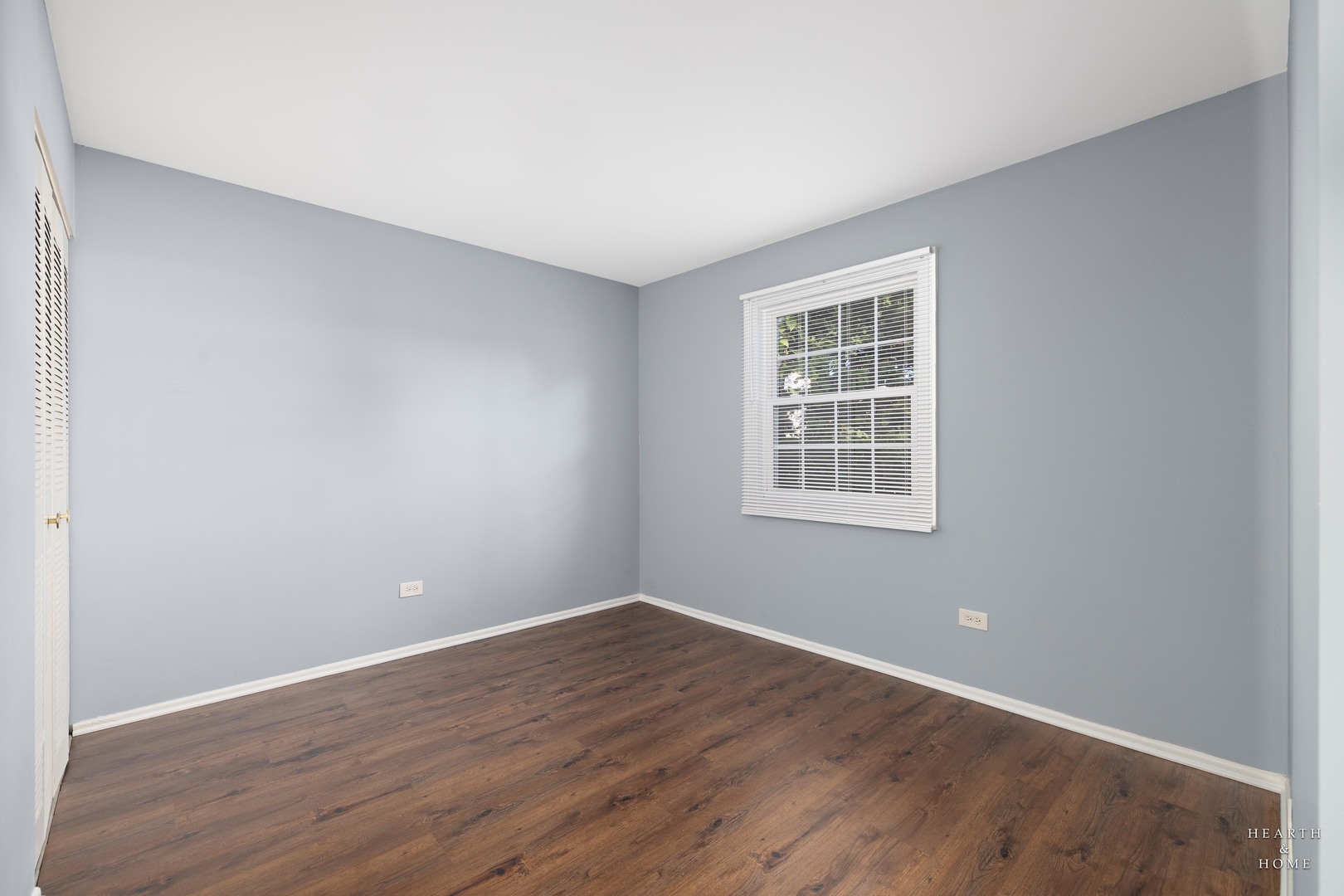 1208 Quincy Court Wheeling, IL 60090 - Photo 10 of 16