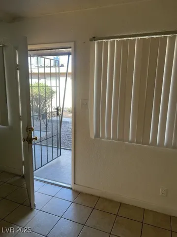 $825 | 505 North Decatur Boulevard, Unit C, Las Vegas, NV 89107