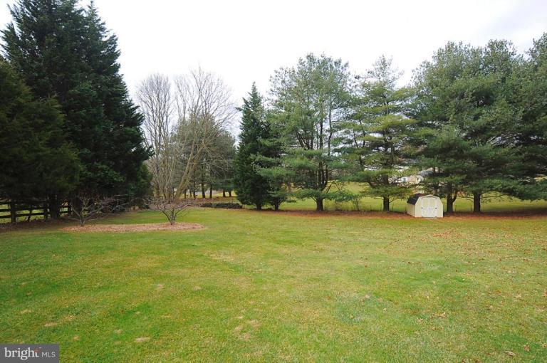 14213 Day Farm Road Glenelg, MD 21737 - Photo 12 of 14 Back yard