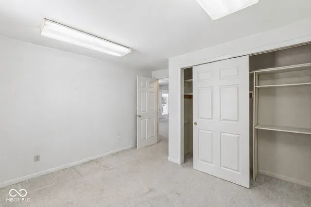 $349,900 | 402 Jenny Lane, Carmel, IN 46032