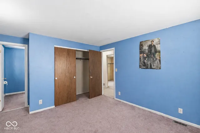 $349,900 | 402 Jenny Lane, Carmel, IN 46032