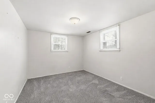 $399,900 | 402 Jenny Lane, Carmel, IN 46032