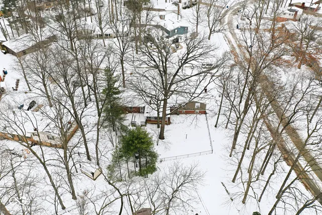 $349,900 | 402 Jenny Lane, Carmel, IN 46032