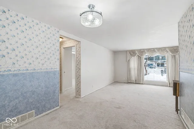 $399,900 | 402 Jenny Lane, Carmel, IN 46032