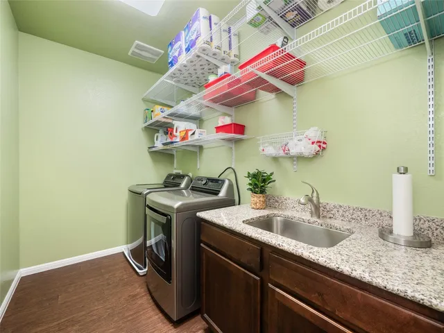 $349,900 | 304 La Escalera Drive, Leander, TX 78641