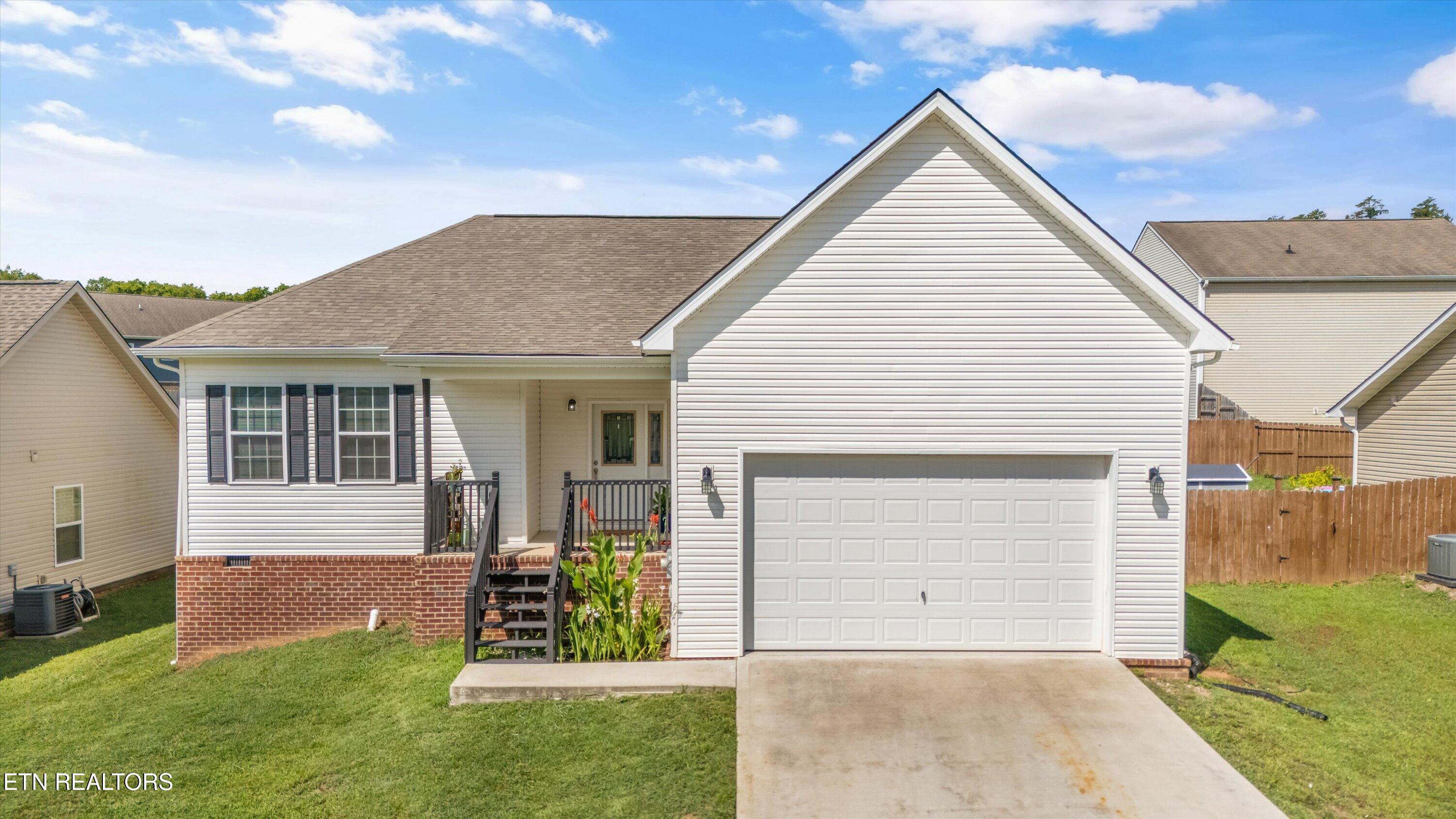 1817 River Poppy Road Mascot, TN 37806 - Photo 1 of 36 01-1817 River Poppy Road 35