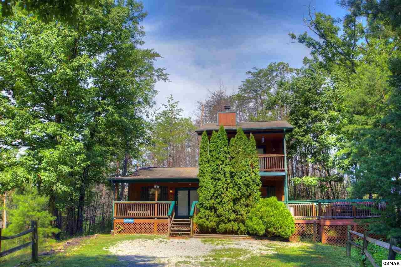 2114 Rabbit Point Way, Unit TAILFEATHERS Sevierville, TN 37876 - Photo 2 of 25 Gallery Image 2
