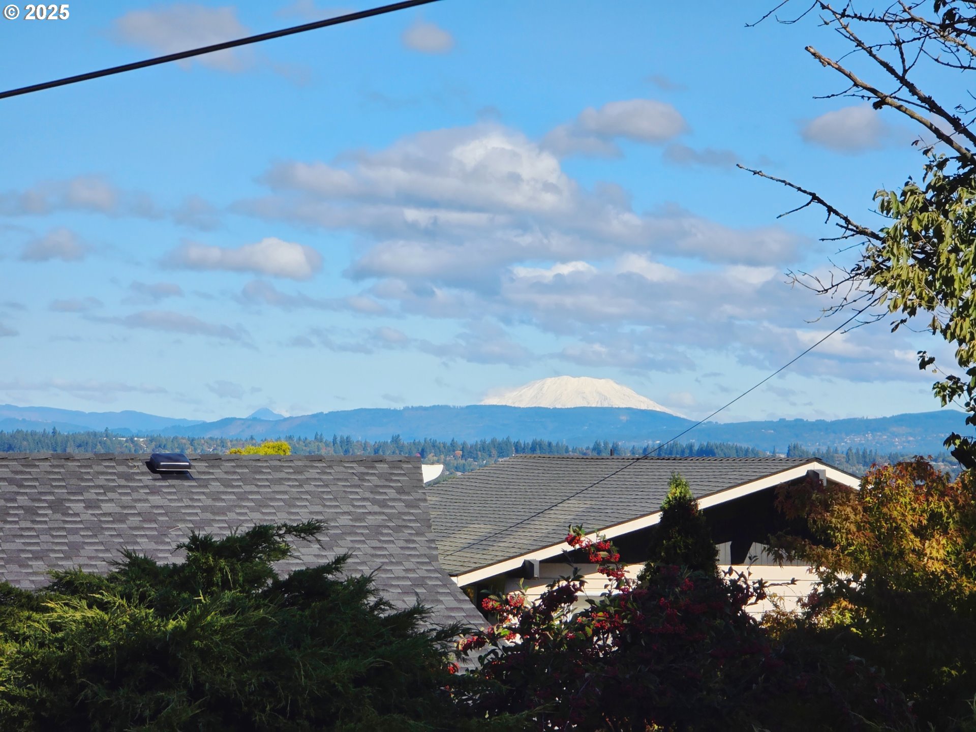 11910 Northeast Fremont Street Portland, OR 97220 - Photo 21 of 23 a view of a lake