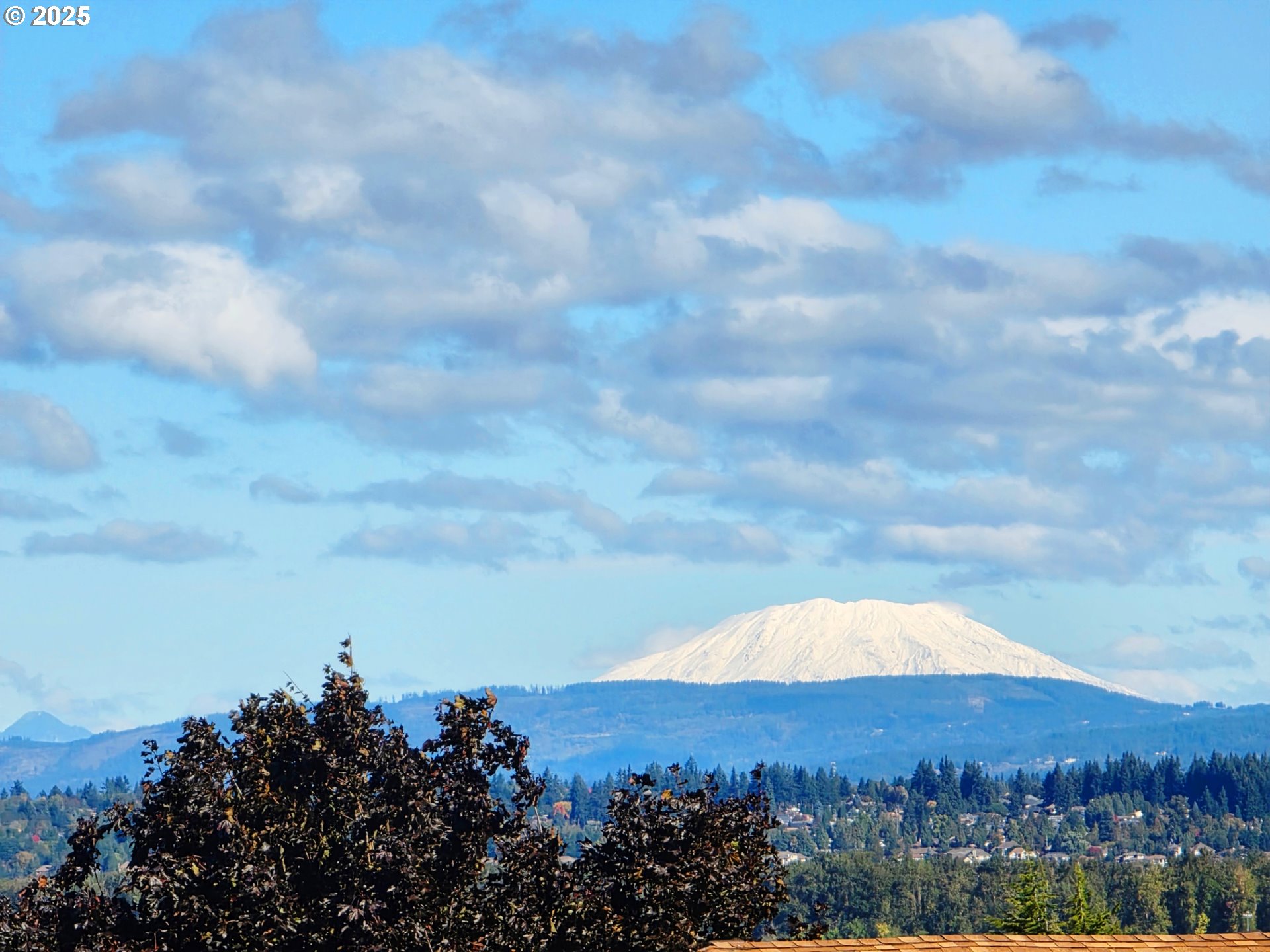 11910 Northeast Fremont Street Portland, OR 97220 - Photo 22 of 23 a view of a sky