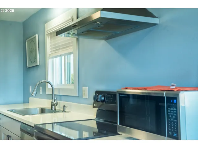 $505,000 | 11910 Northeast Fremont Street, Portland, OR 97220