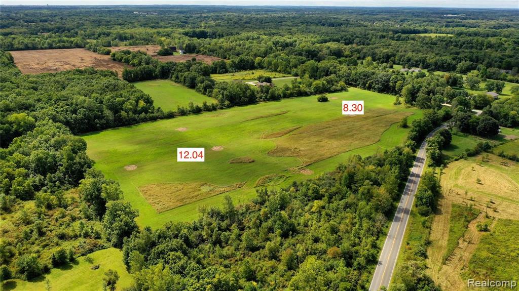 7 7 Mile Road South Lyon, MI 48178 - Photo 3 of 4