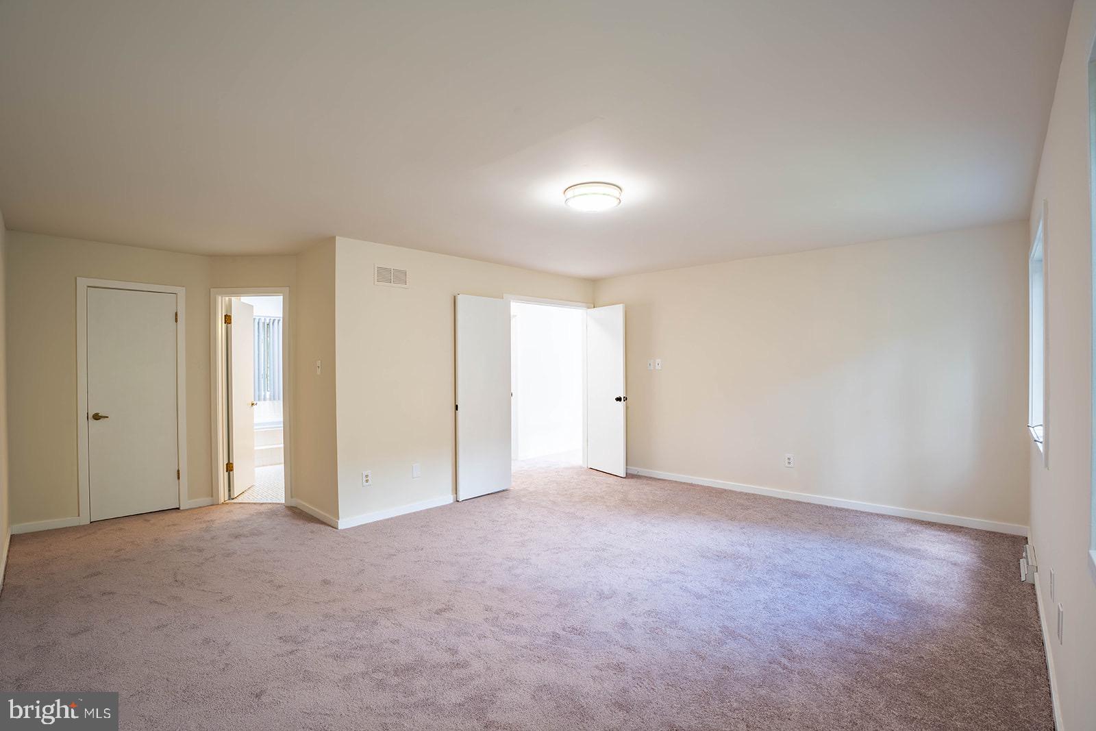 491 Kings Road Yardley, PA 19067 - Photo 38 of 52