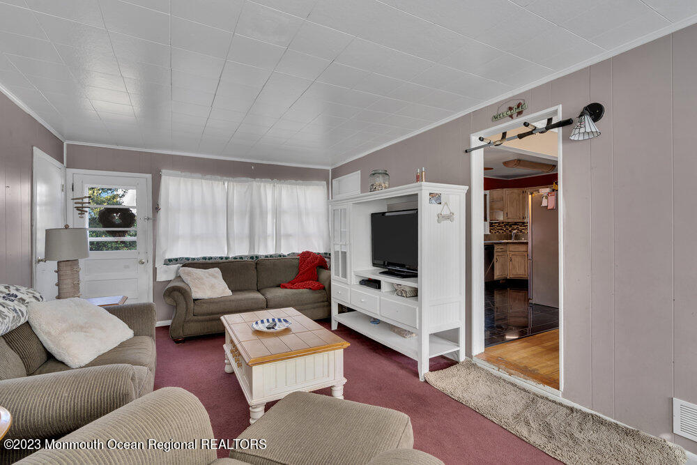 513 Crestview Terrace Point Pleasant, NJ 08742 - Photo 12 of 23 513 Crestview Ter Point Pleasant, NJ