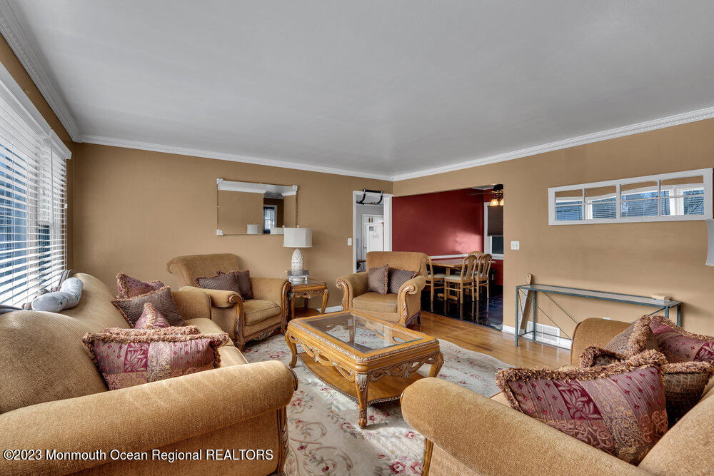 513 Crestview Terrace Point Pleasant, NJ 08742 - Photo 6 of 23 513 Crestview Ter Point Pleasant, NJ