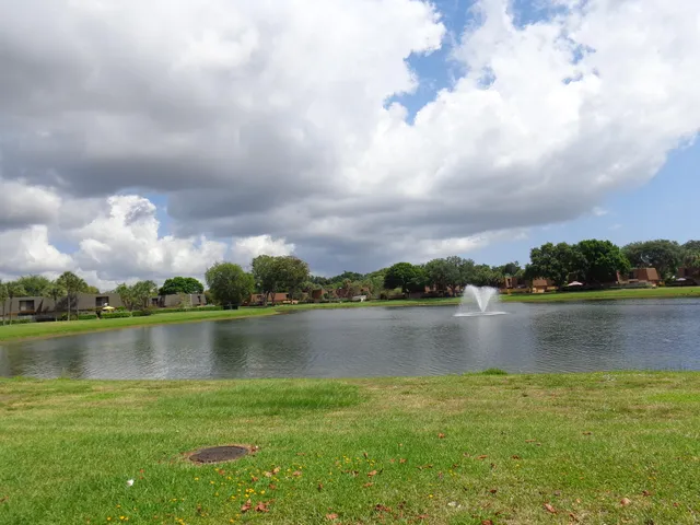 $2,050 | 1015 10th Way, Unit 1015, West Palm Beach, FL 33407