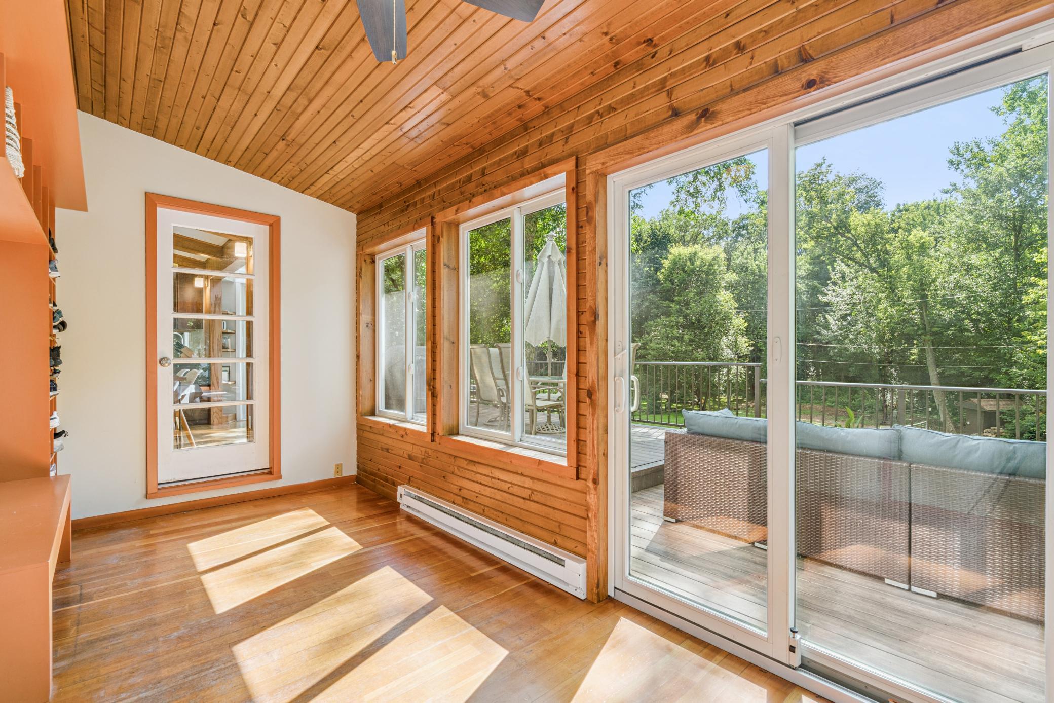 15809 Woodgate Road South Minnetonka, MN 55345 - Photo 11 of 41 Gallery Image 11