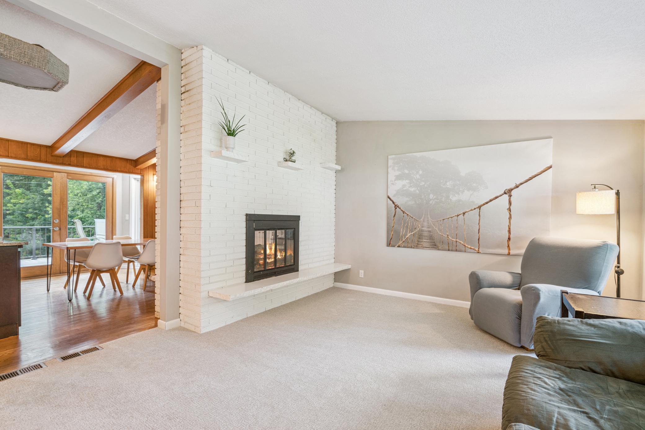 15809 Woodgate Road South Minnetonka, MN 55345 - Photo 15 of 41 Gallery Image 15