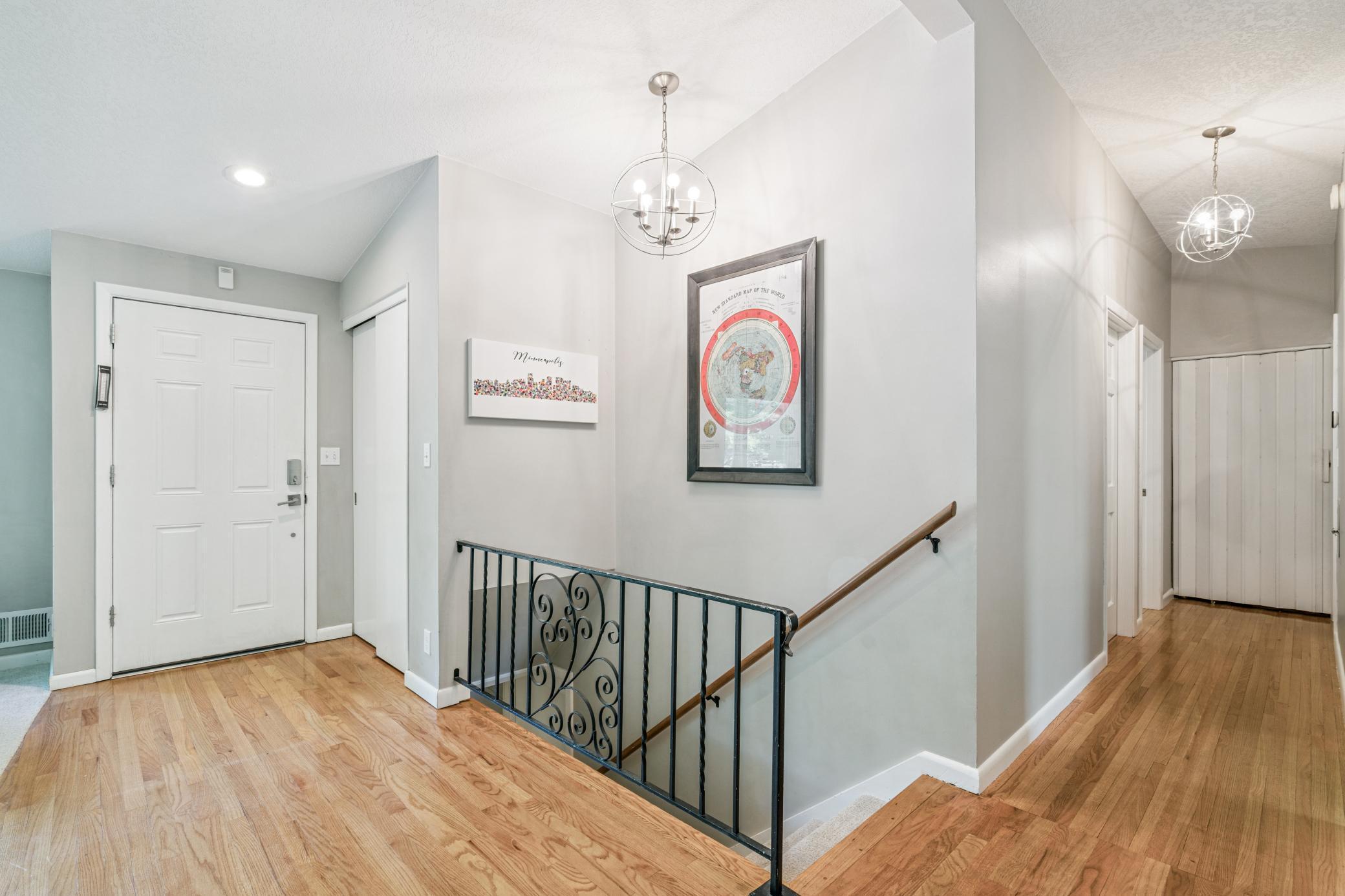 15809 Woodgate Road South Minnetonka, MN 55345 - Photo 4 of 41 Gallery Image 4
