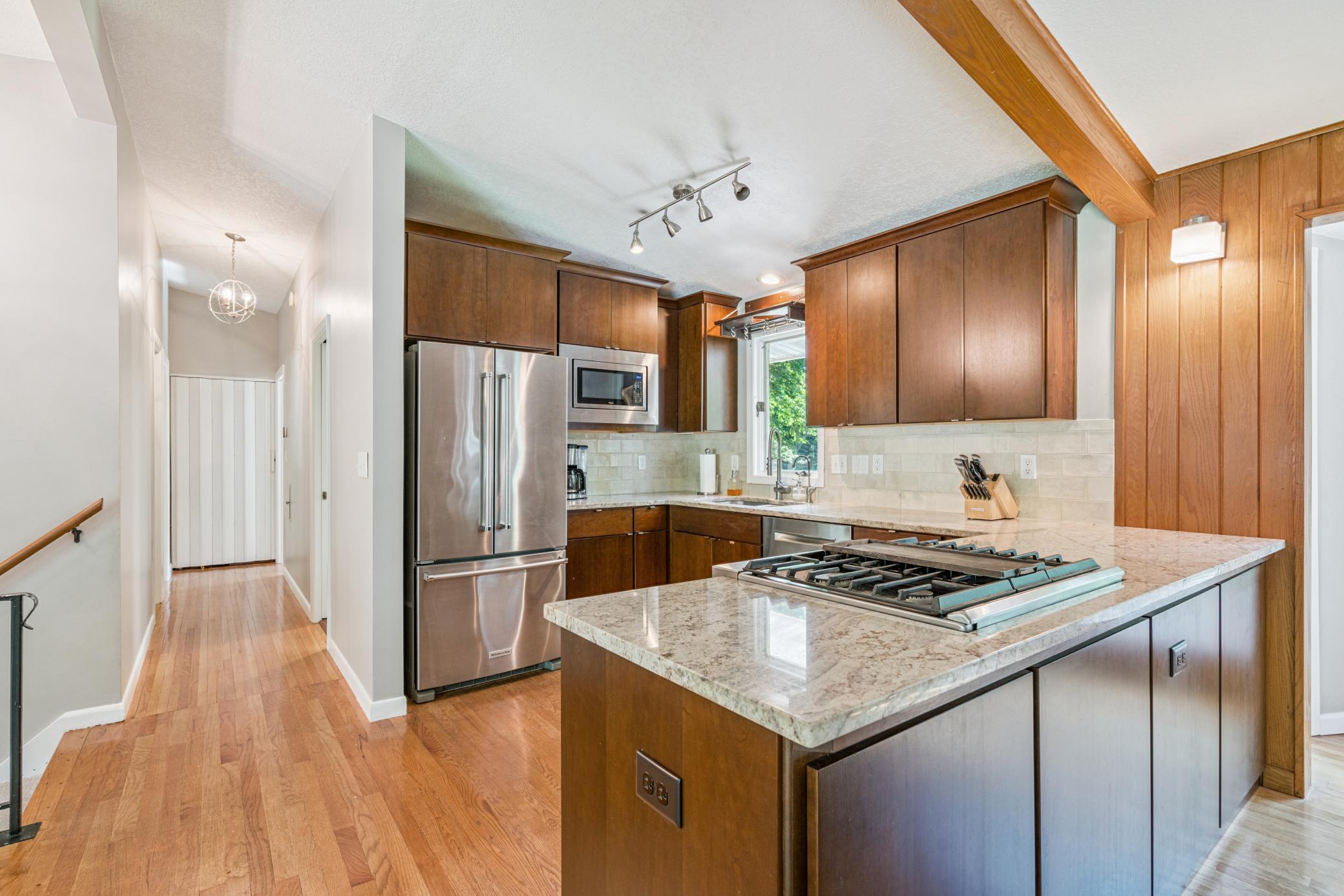 15809 Woodgate Road South Minnetonka, MN 55345 - Photo 5 of 41 Gallery Image 5