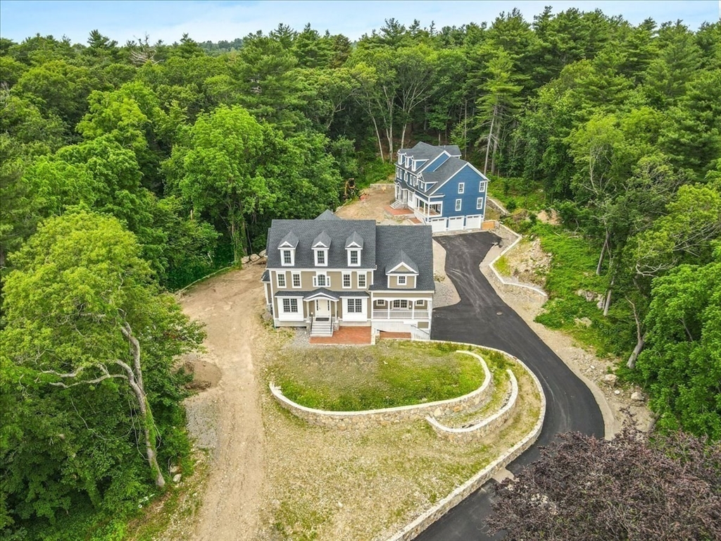 20-35 Shuttleworth Place Dedham, MA 02026 - Photo 3 of 27