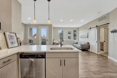 $359,900 | 2729 West 28th Avenue, Unit 401, Denver, CO 80211