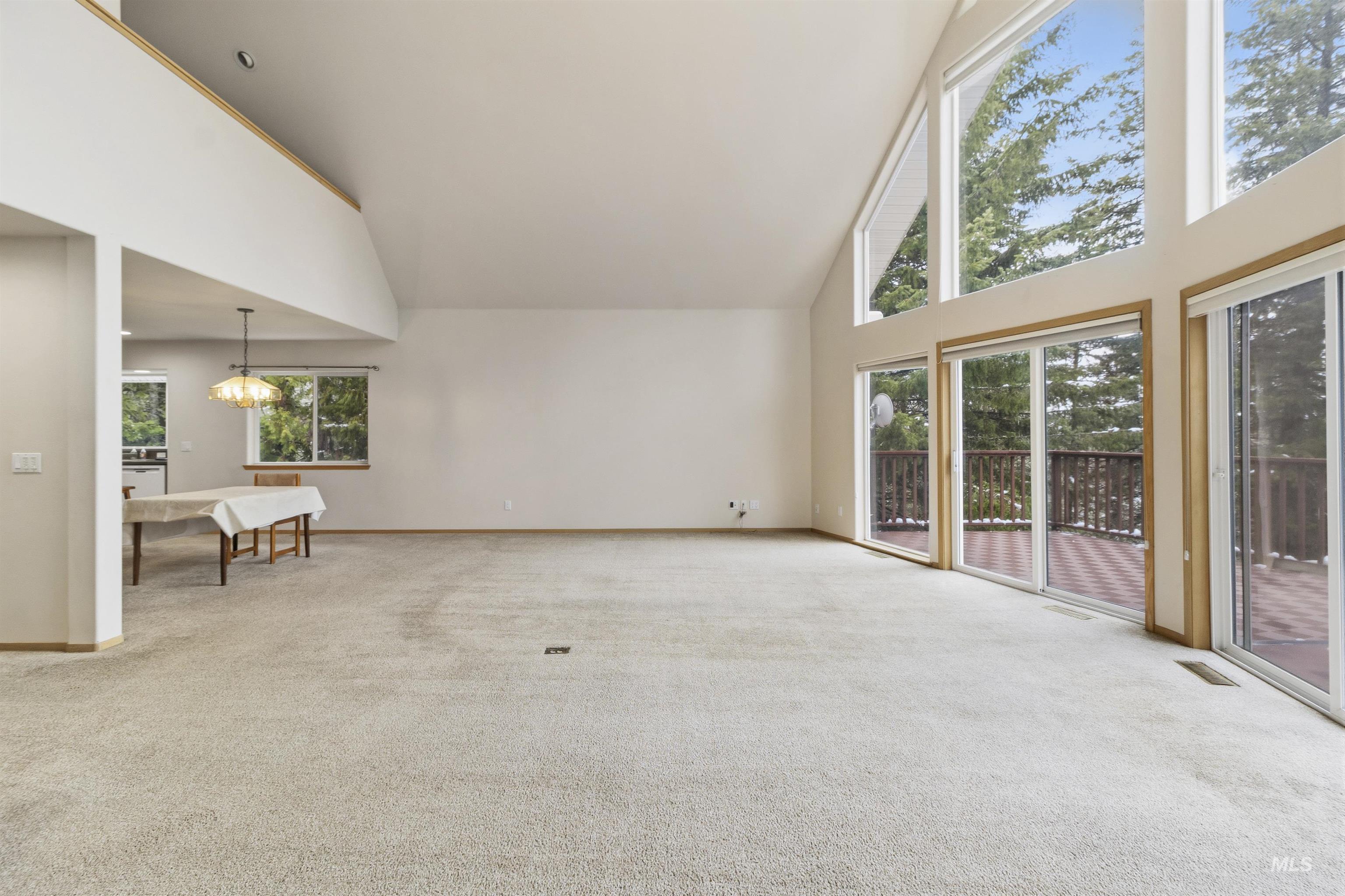 1418 Four Mile Road Viola, ID 83872 - Photo 12 of 50