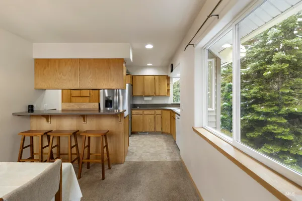 $599,000 | 1418 Four Mile Road, Viola, ID 83872