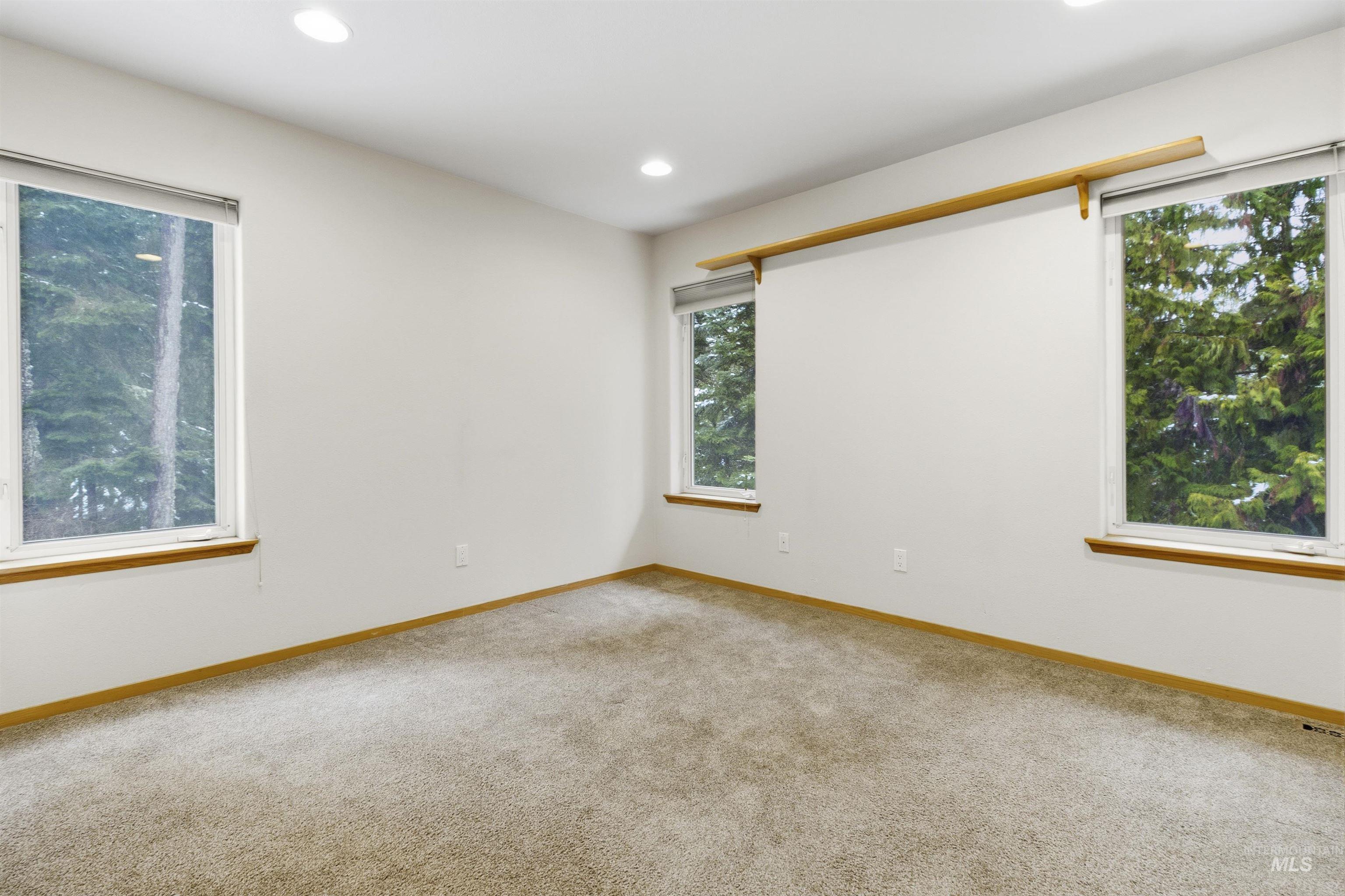 1418 Four Mile Road Viola, ID 83872 - Photo 27 of 50