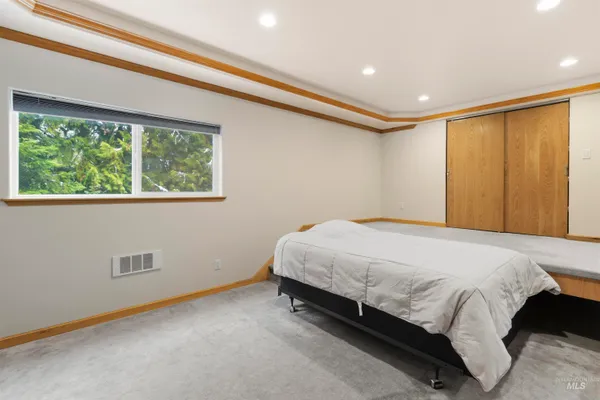 $599,000 | 1418 Four Mile Road, Viola, ID 83872