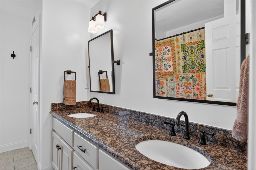 27 Autumn Ridge Road Berlin, MA 01503 - Photo 35 of 42