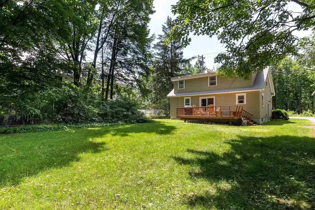 $550,000 | 5047 Williston Road, Williston, VT 05495