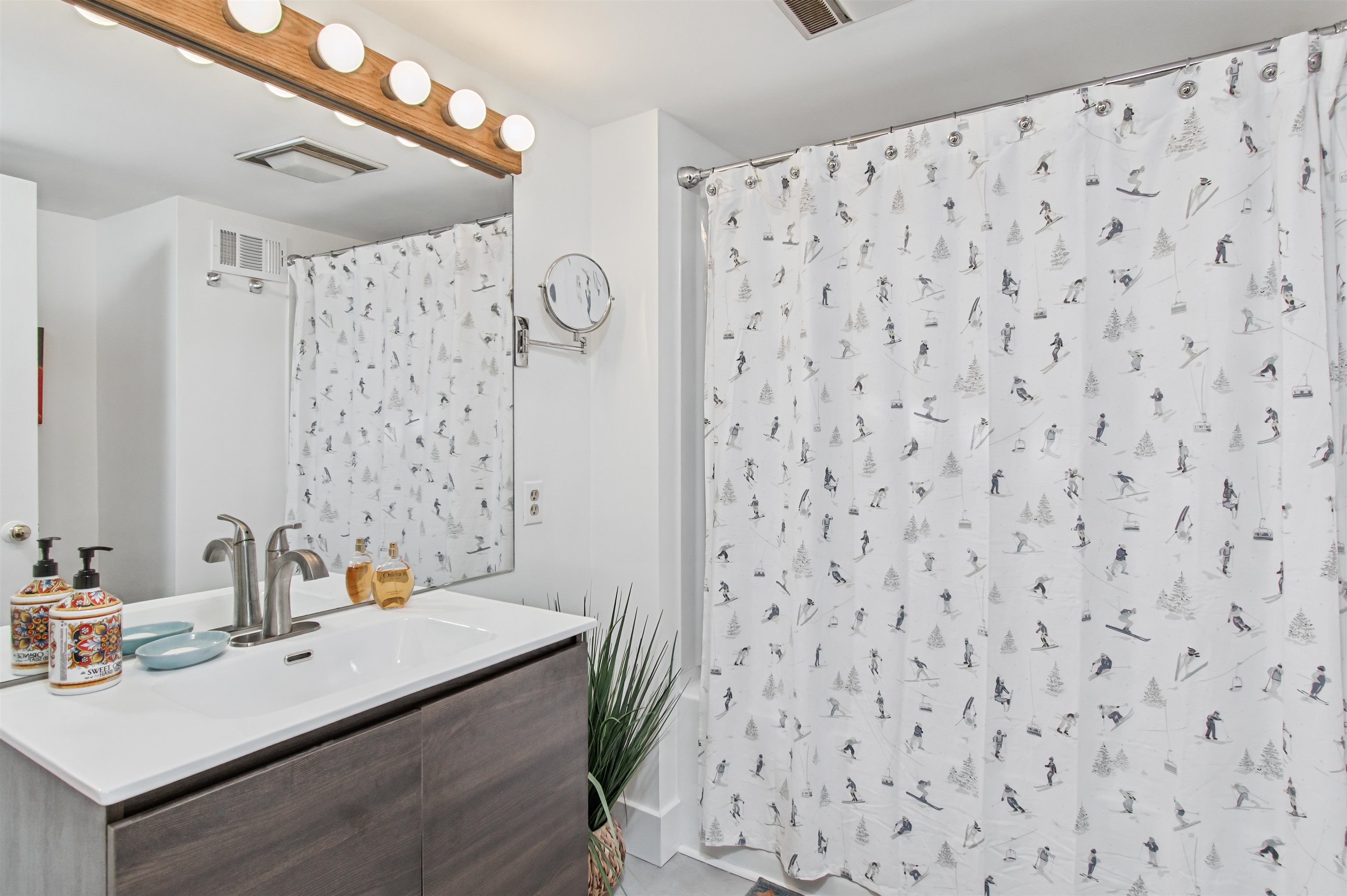 5047 Williston Road Williston, VT 05495 - Photo 36 of 51