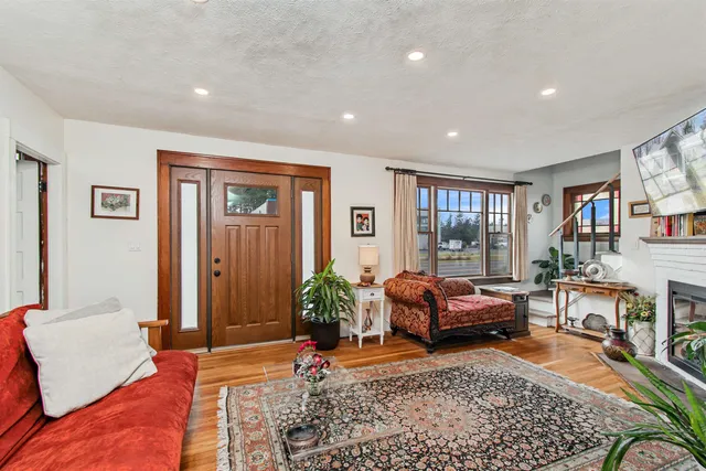 $550,000 | 5047 Williston Road, Williston, VT 05495