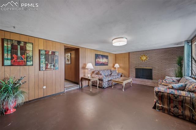 14347 South Furrow Road Larkspur, CO 80118 - Photo 38 of 49 Gallery Image 38