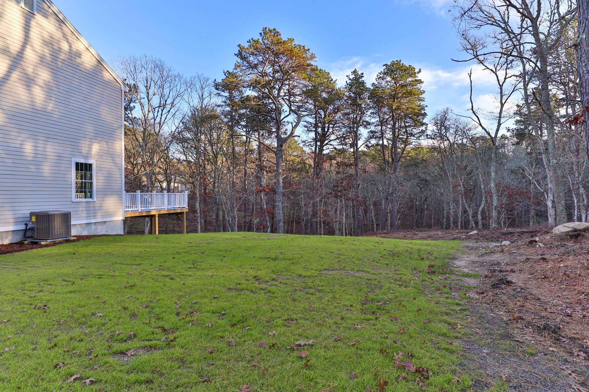 41 Dromoland Lane Cummaquid, MA 02630 - Photo 52 of 60 Side yard