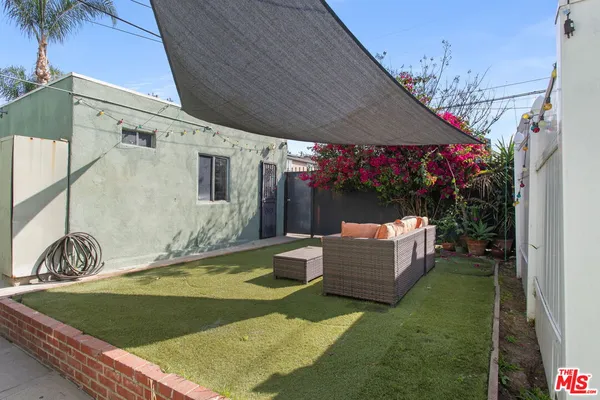 $978,700 | 1950 Magnolia Avenue, Long Beach, CA 90806