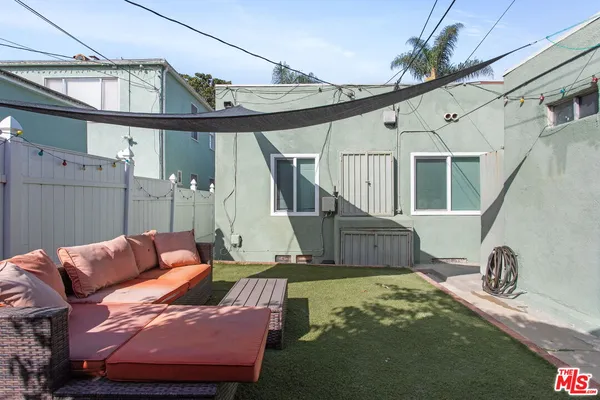 $978,700 | 1950 Magnolia Avenue, Long Beach, CA 90806