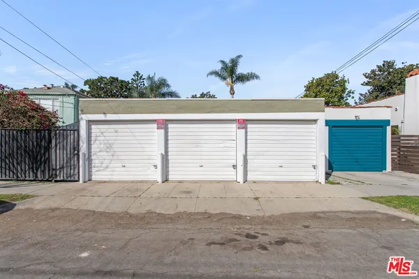$978,700 | 1950 Magnolia Avenue, Long Beach, CA 90806